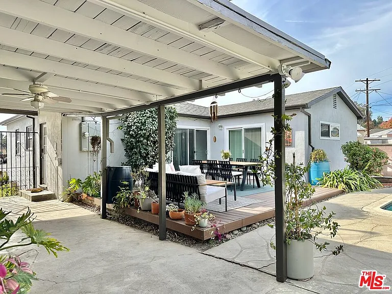 2132 McPherson Pl — Photo 4