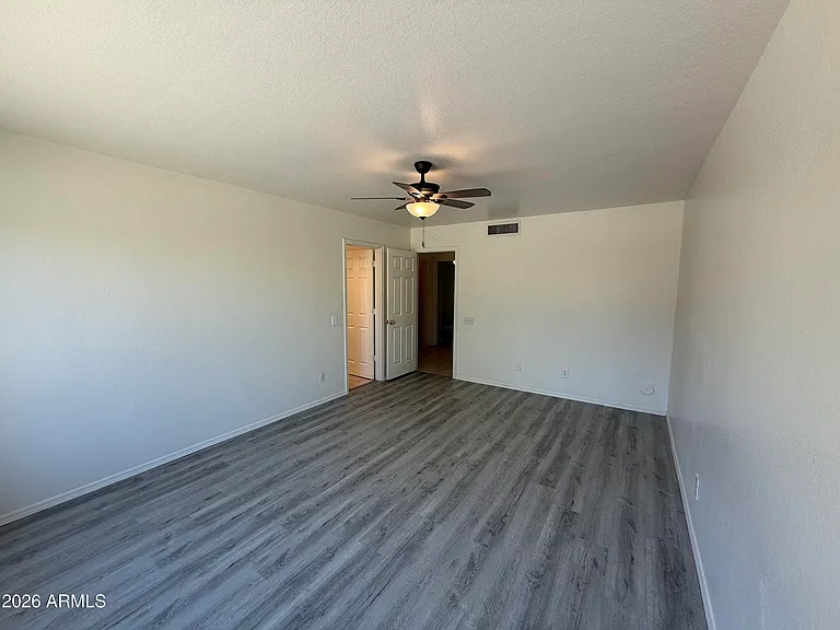 505 W Sereno Dr — Photo 19