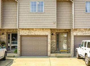 22 Northshore Dr, Laporte, IN 46350