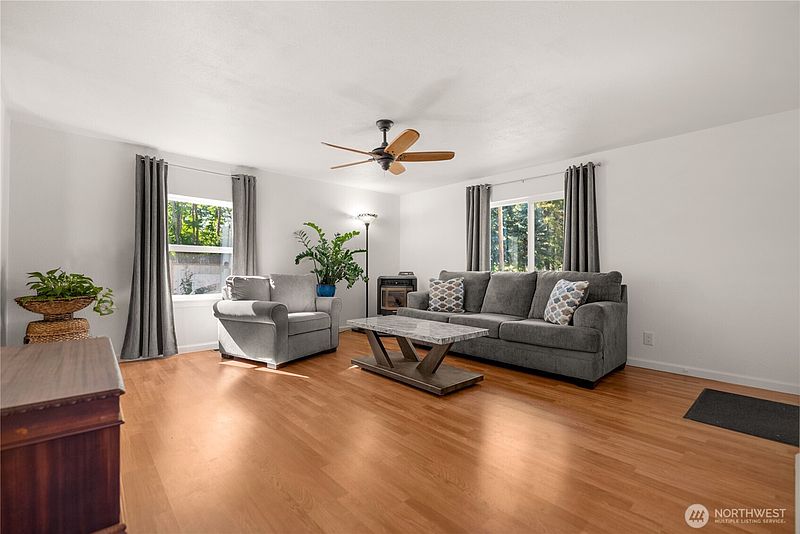 5th image of 519 S Ash Street