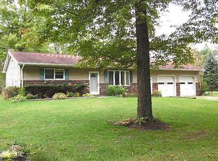 960 Brown Ave, Conneaut Lake, PA 16316