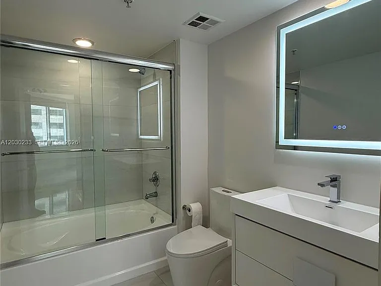 335 Biscayne Blvd #2908 — Photo 17