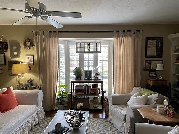 3rd image of 5827 E University Blvd #5827A
