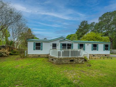 611 Molly Ln, Bonneau, SC, 29431