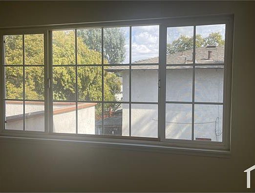 5th image of 1743 Stokes St #4