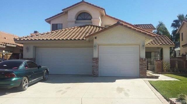 1st image of 2920 Coventry Cir