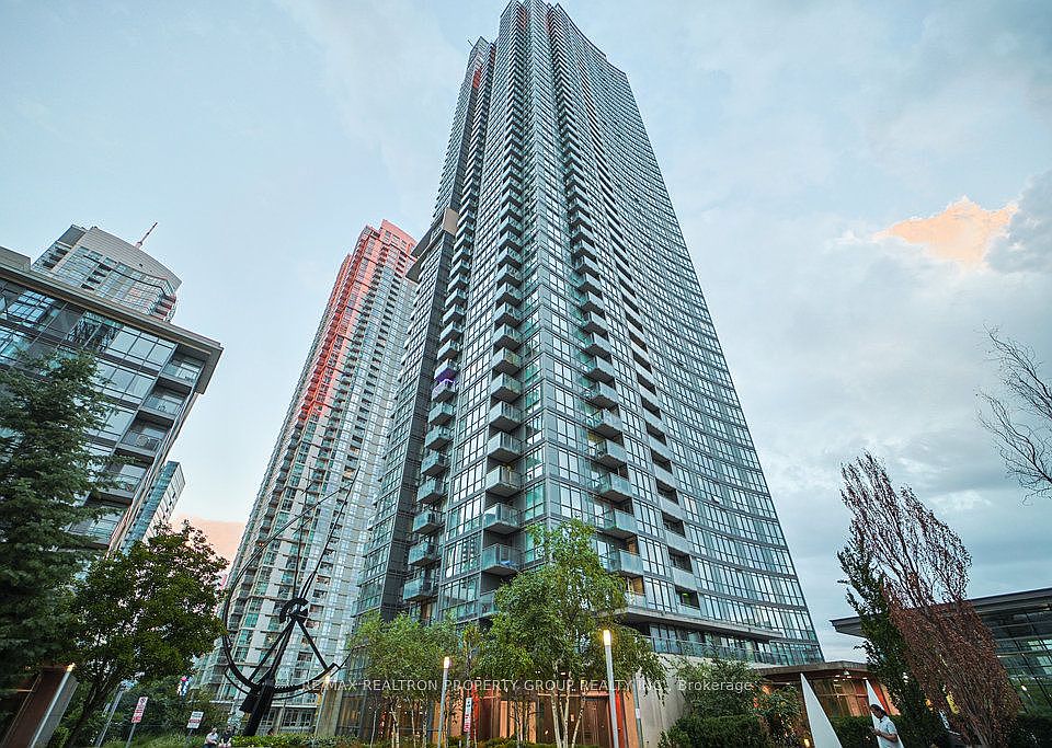 1st image of 11 Brunel Ct #2605