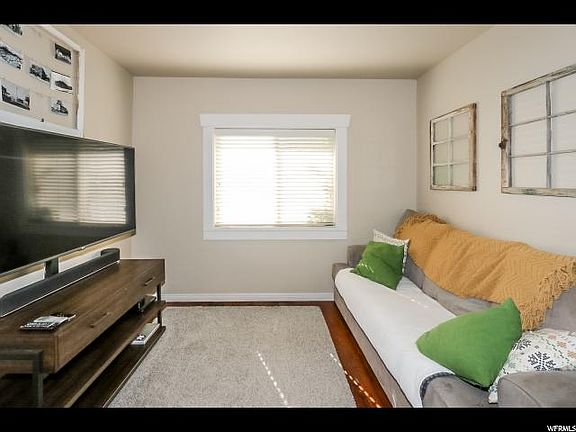 5th image of 1207 E Roosevelt Ave