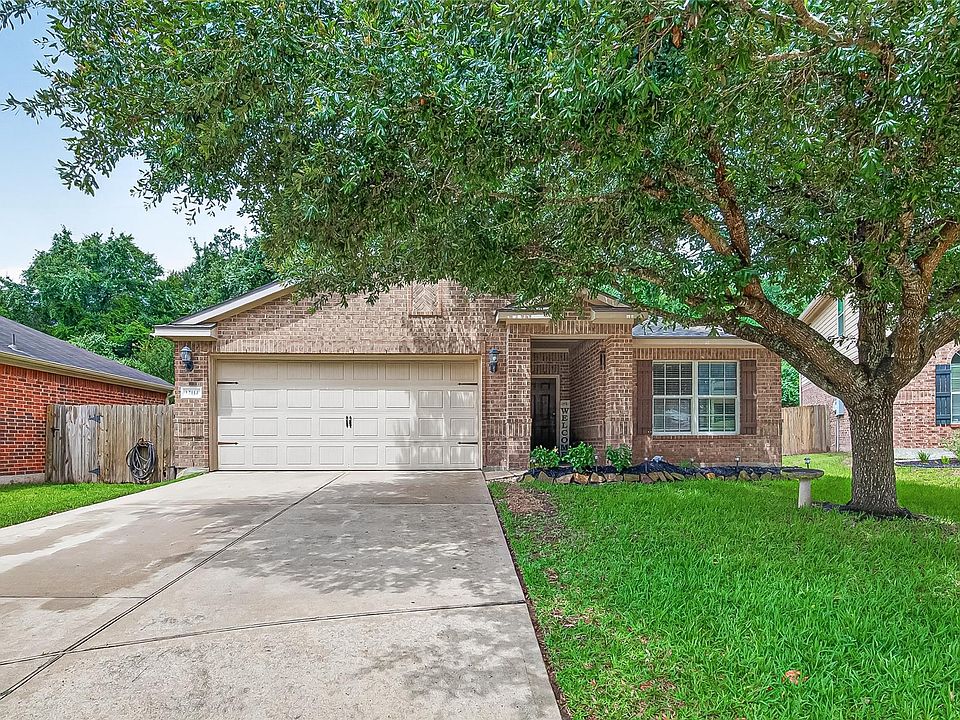 1st image of 12114 Estelle Ln