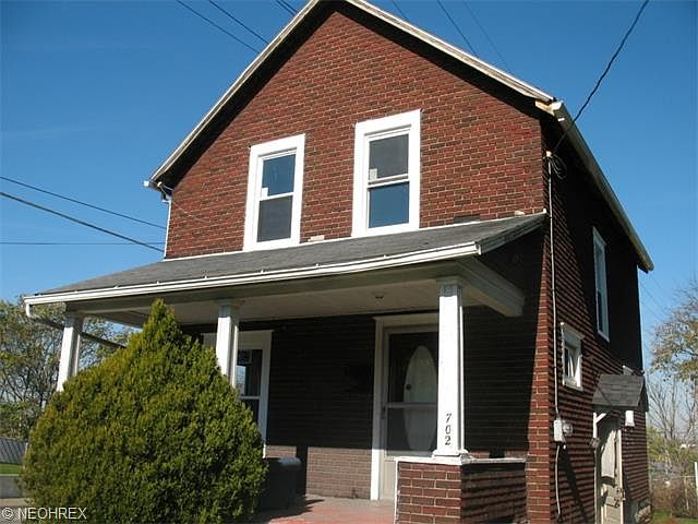 1st image of 702 Dickson Ave