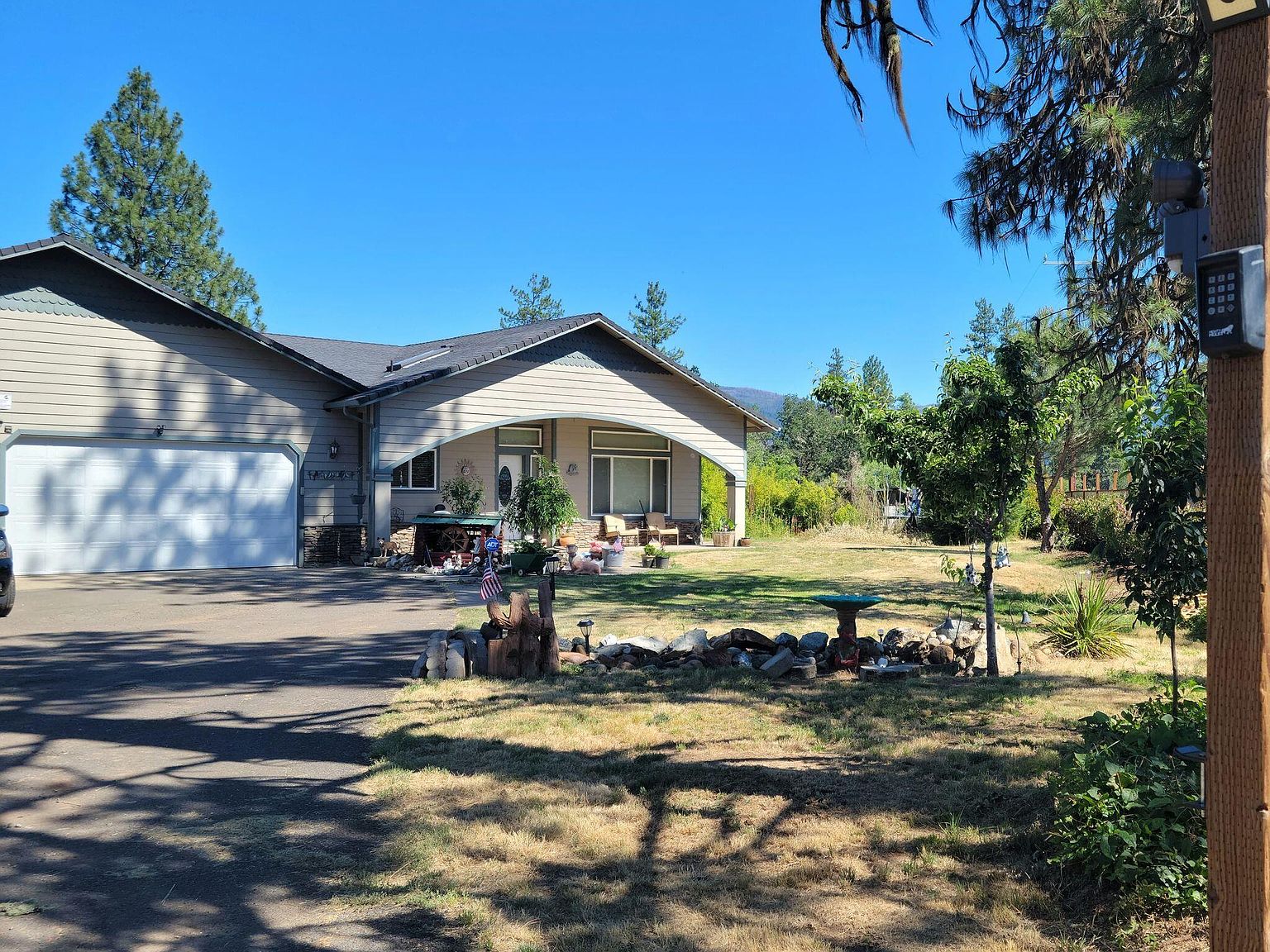 3975 Rockydale Rd, Cave Junction, OR 97523 Zillow