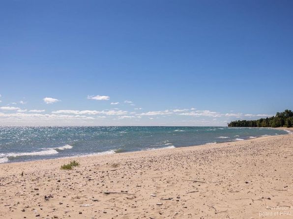 Beaver Island Real Estate - Beaver Island MI Homes For Sale | Zillow