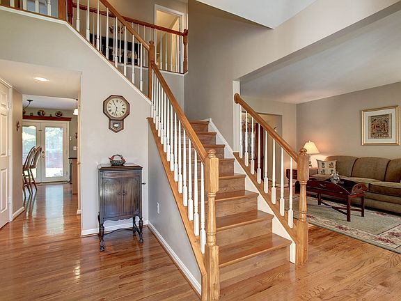 4th image of 13140 Flynn Ct