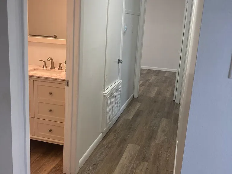 1105 Lehman Dr — Photo 11