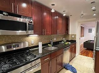 151 W 76th St #1R, New York, NY 10023