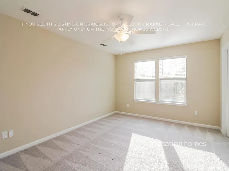 13290 Shore Grass Dr — Photo 9