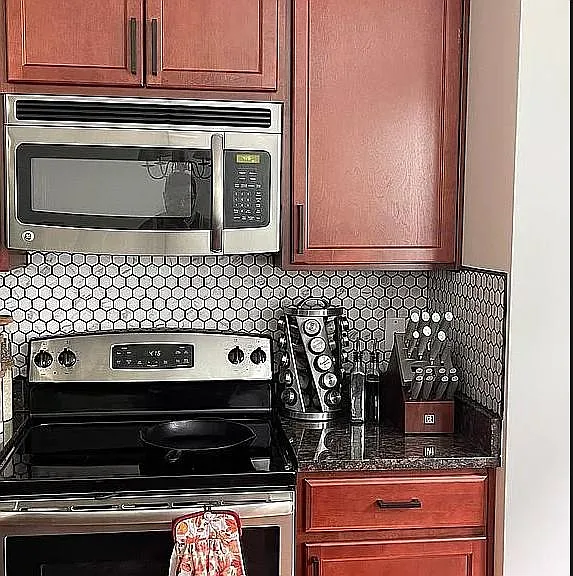 3609 Landshire Vw — Photo 22