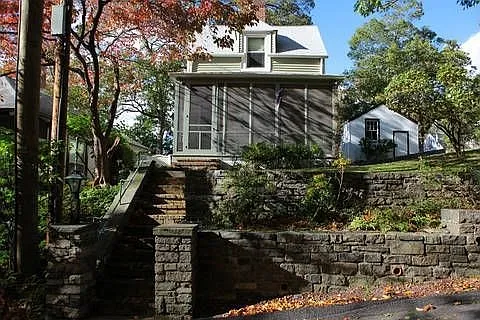 5 Stable Rd photo 1
