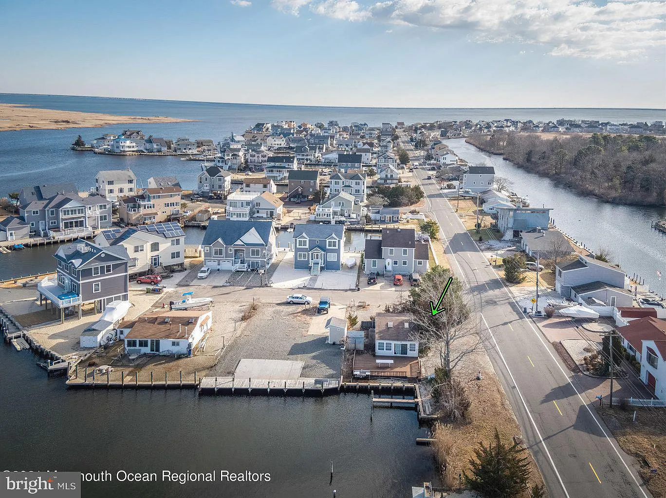 1101 Tahiti Dr photo 1