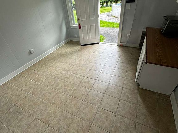 4th image of 200 Fosler Rd #21