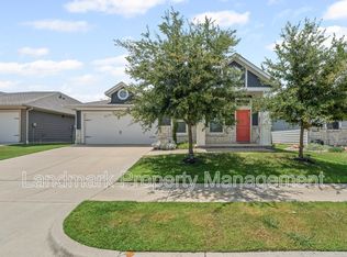 607 Phillips Ct, Mansfield, TX 76063