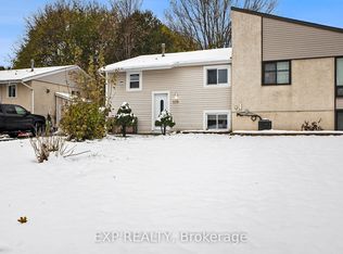 159 Castlefrank Rd, Ottawa, ON K2L 1T3