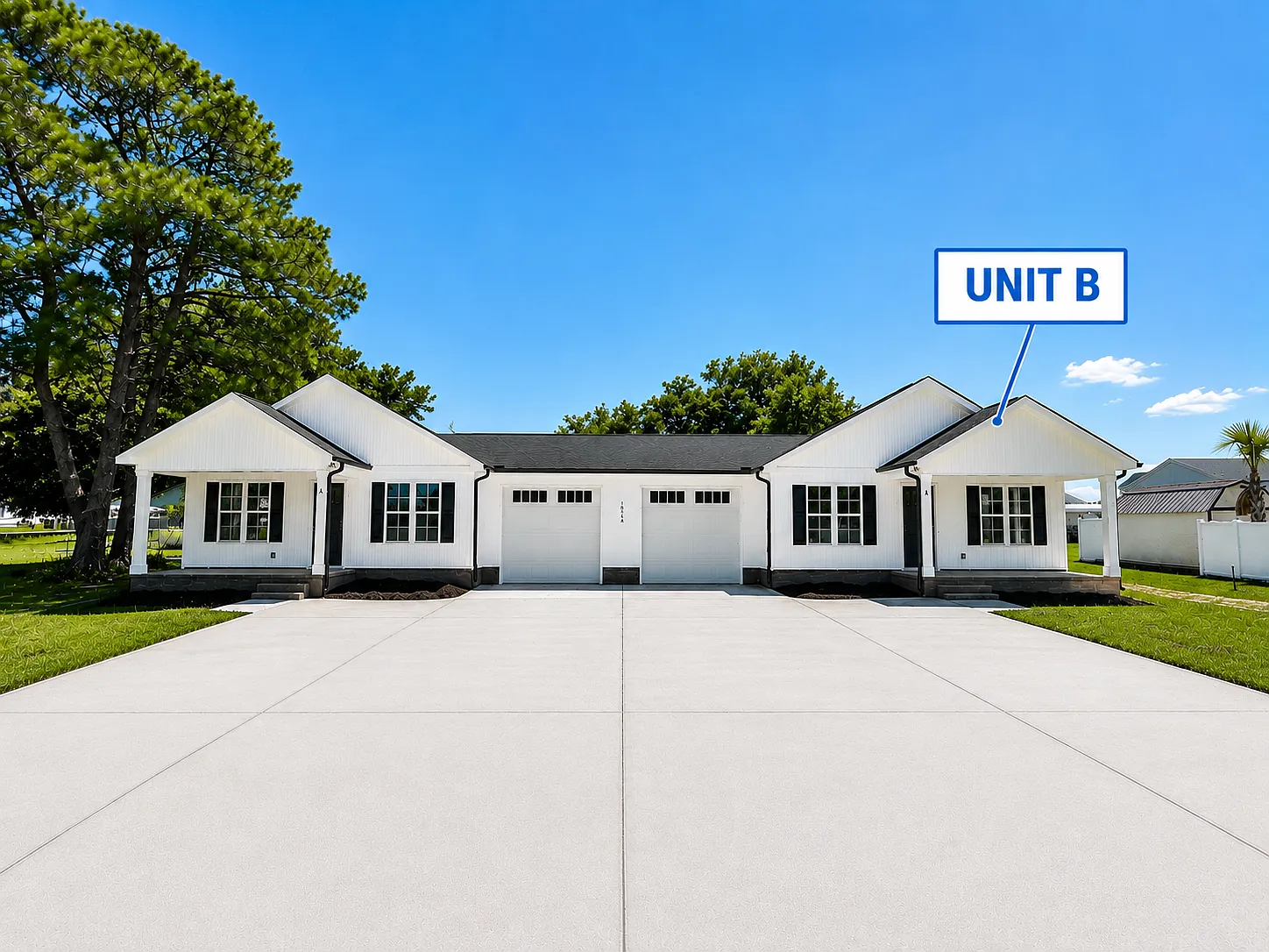 104 N Davis Street — Photo 1