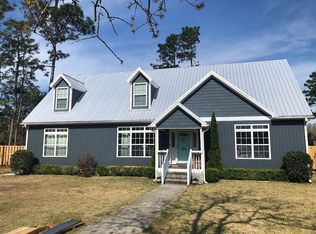 1851 Albemarle Rd, Southport, NC 28461