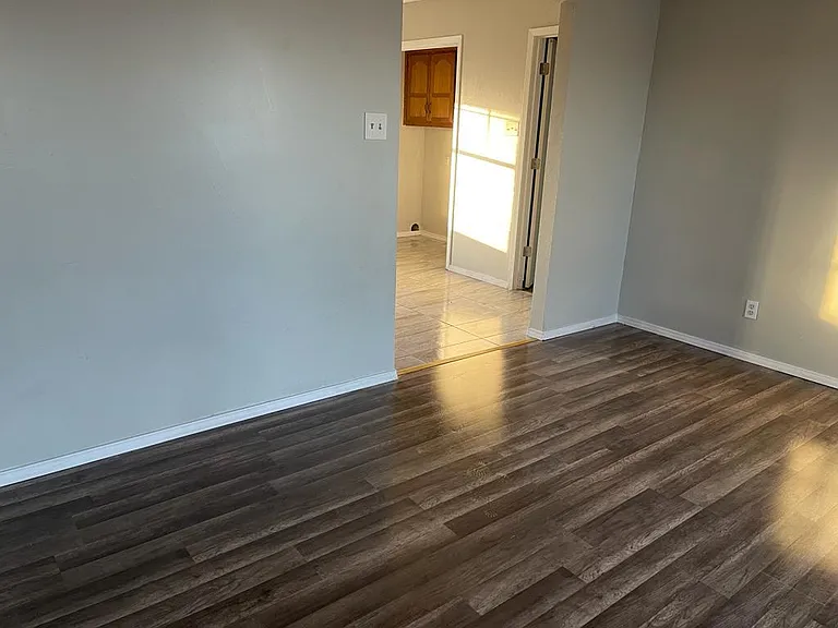 4112 FM 118 — Photo 21