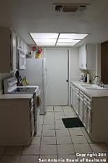 3rd image of 10943 Crown Park