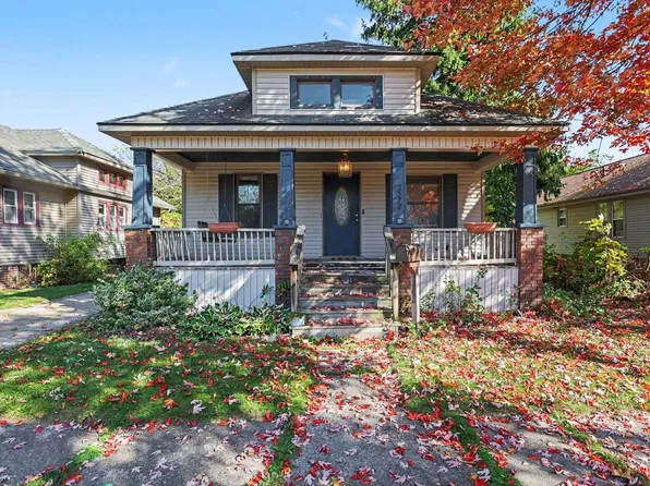 2322 N Oakley St, Saginaw, MI 48602
