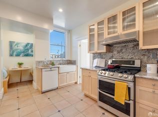 2839 23rd St, San Francisco, CA 94110