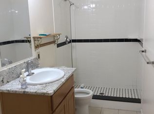 215 NE 94th Ave, Portland, OR 97220