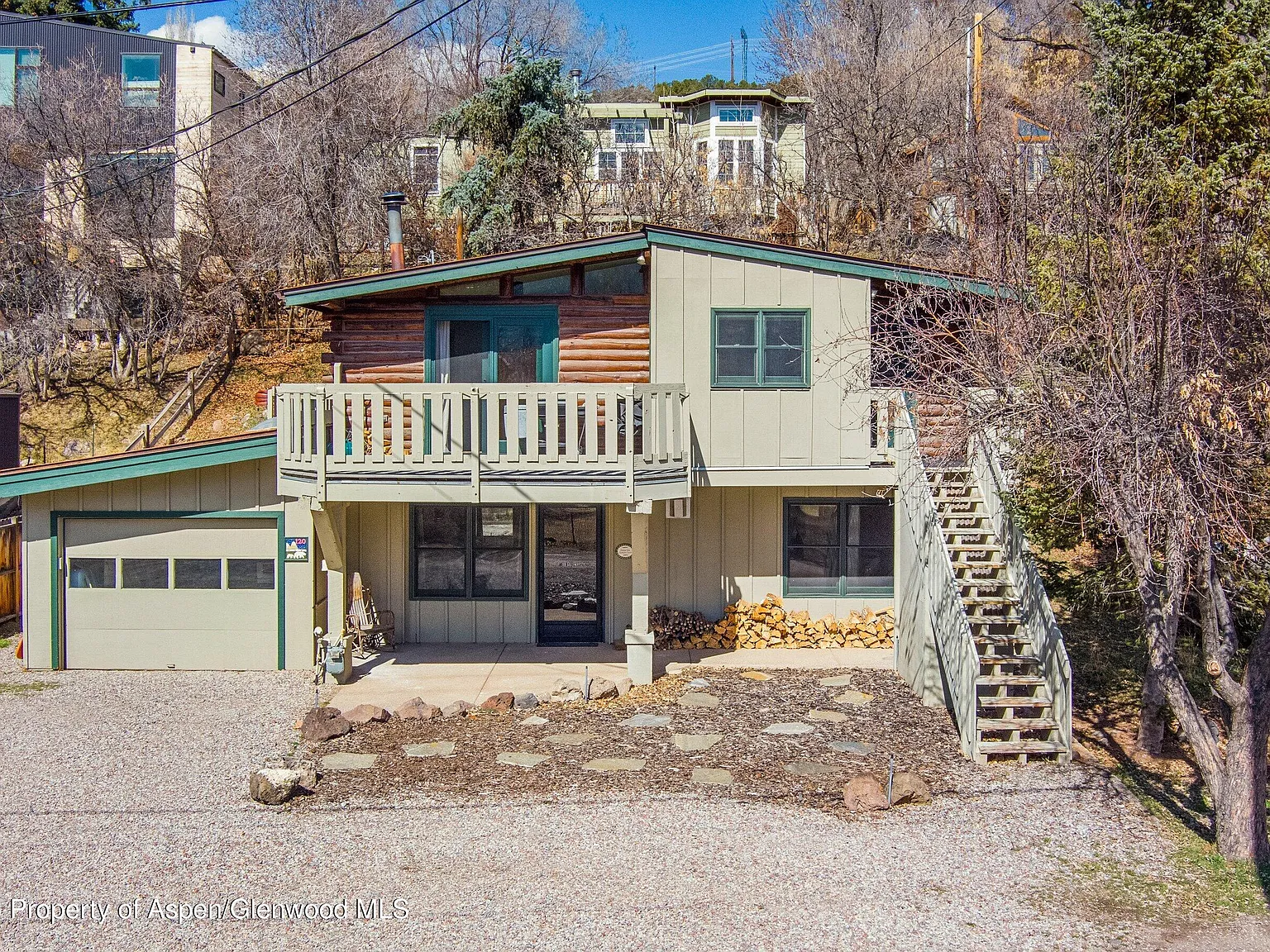 3 bed, 2.0 bath, 1458 sqft, $8,000 — Photo 1