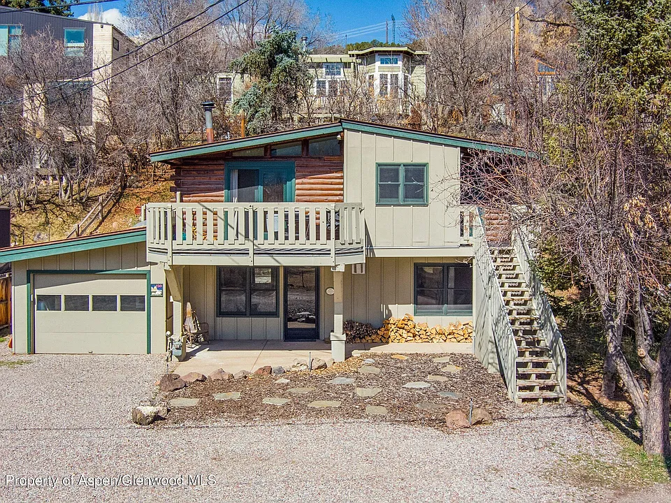 120 Tucker Ln