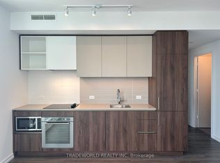 7890 Jane St #2306, Vaughan, ON L4K 4L8