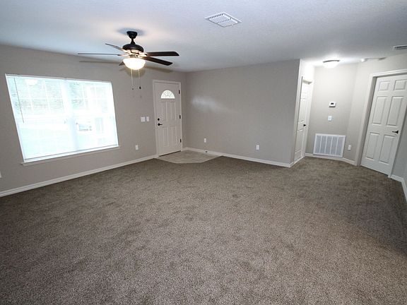 3rd image of 509 Marion Oaks Blvd