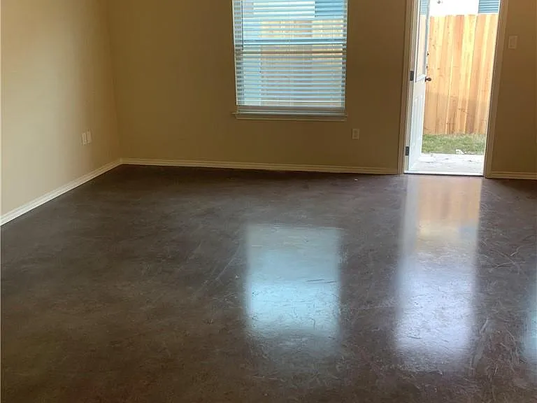 379 Joanne Loop #A & B — Photo 13