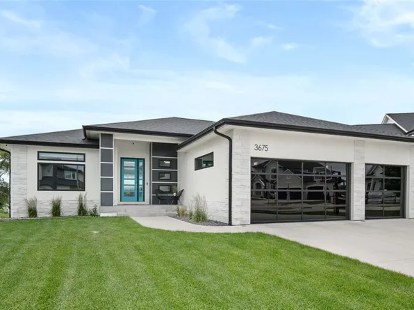 3675 NW 174th Ct, Clive, IA 50325