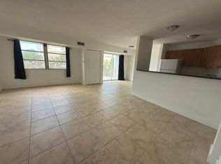3315 58th Ave S APT 214, Saint Petersburg, FL 33712