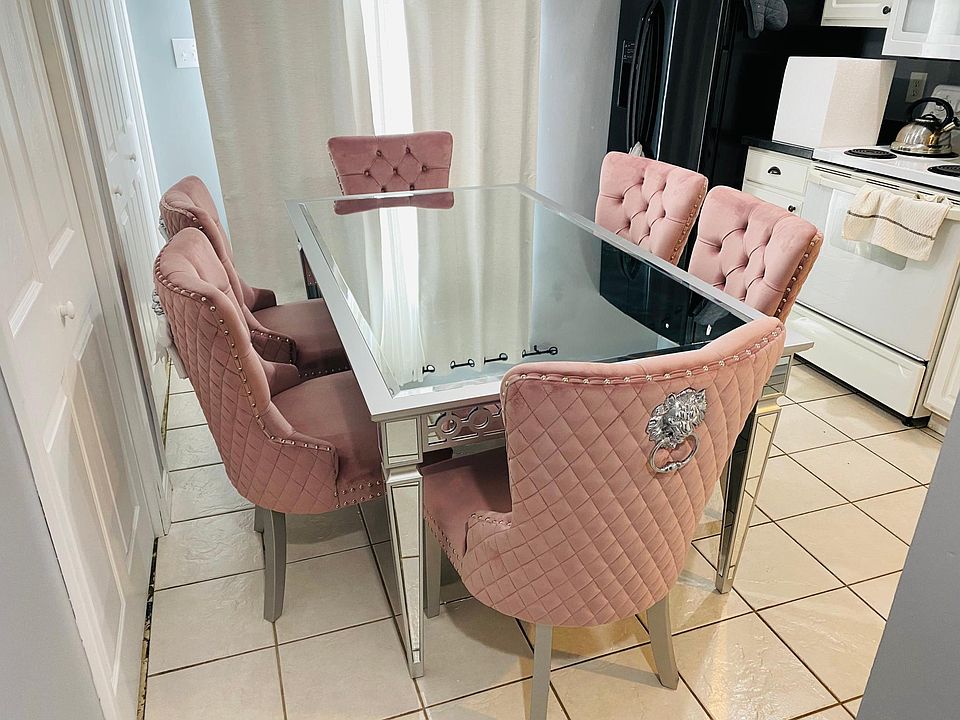 dining in kitchen