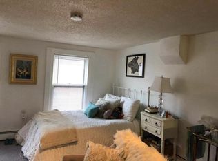 27 Pinckney St APT 4, Boston, MA 02114