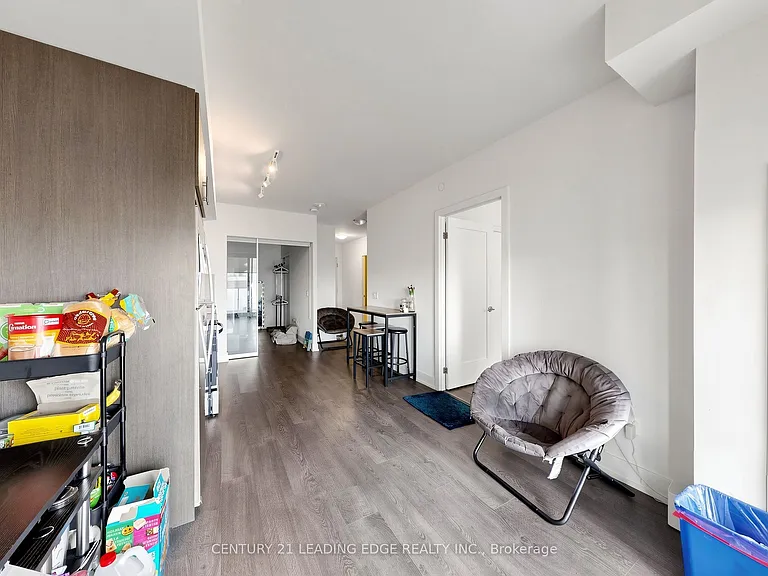 2550 Simcoe St N #409 — Photo 11
