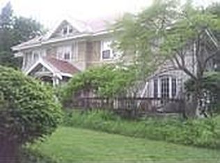 25 Frothingham Rd, Worcester, MA 01605