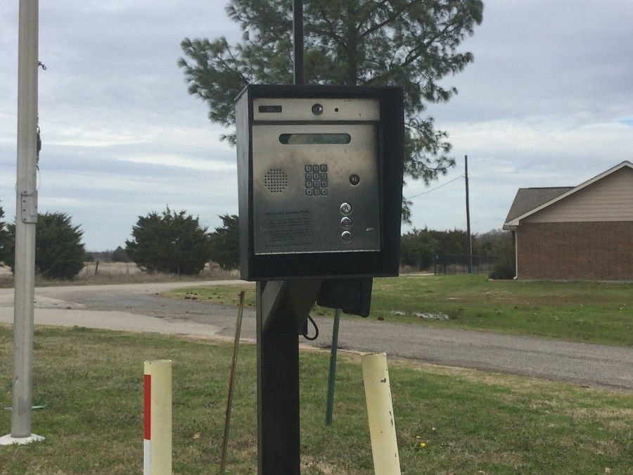 2nd image of 190 Meridian Ln