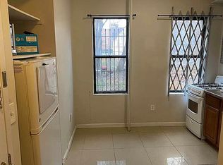 47 Bartlett St #1, Brooklyn, NY 11206
