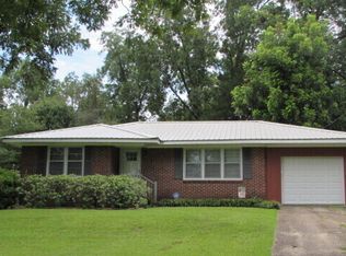 107 S Chilton Cres, Lagrange, GA 30240