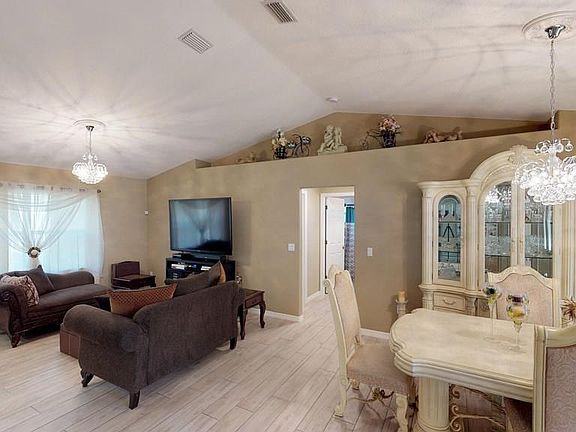 5th image of 13 Pillar Ln
