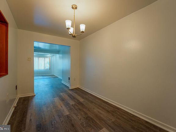 5th image of 2612 S 68th St