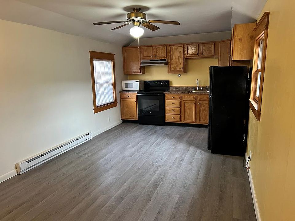 1st image of 91 East Ave APT 3